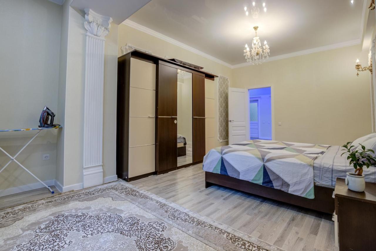 Apartamento 2-Ком Квартира Bishkek Exterior foto