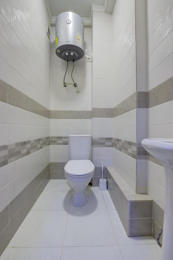Apartamento 2-Ком Квартира Bishkek Exterior foto